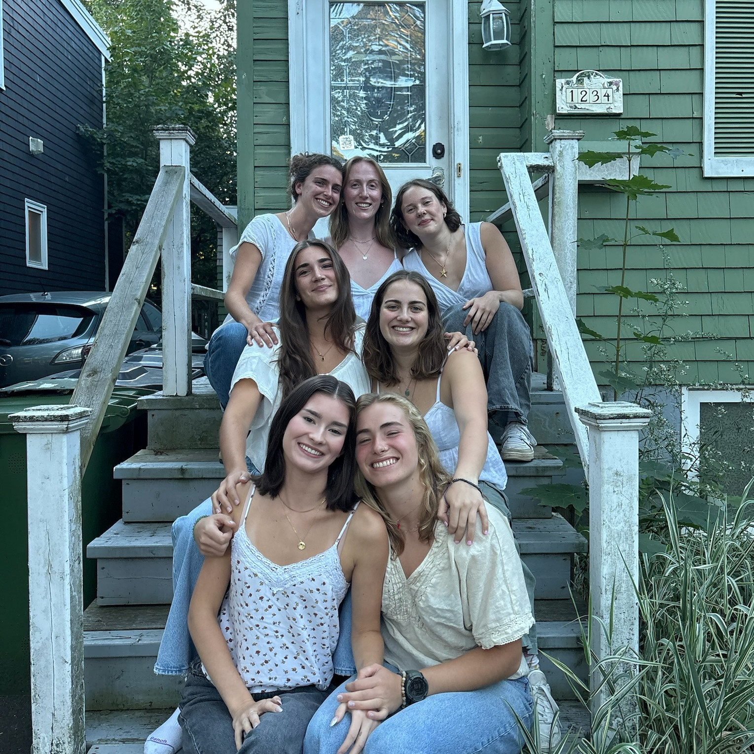 Green House Girls