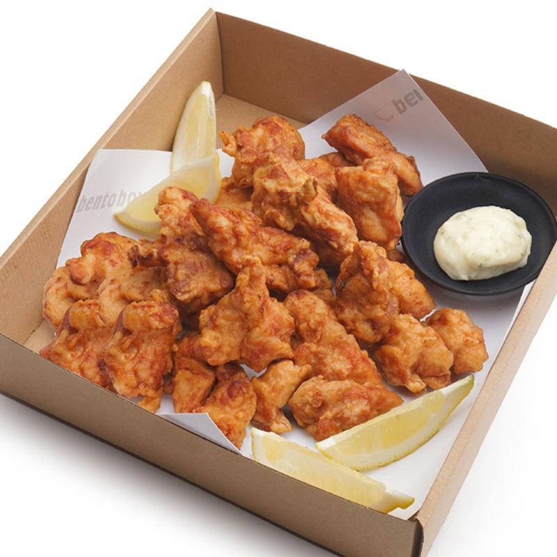 St Pierres Large Chicken Box
