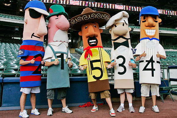 Brewers racing sausages make predictions for 2022 season 